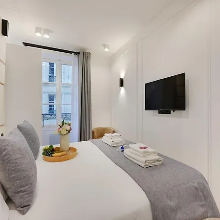 Amazing - 2br 6p - Gare Saint-lazare Apartment *